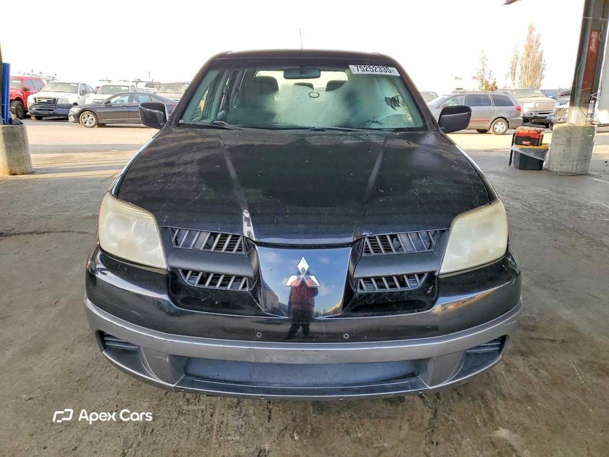 Mitsubishi Outlander 2005