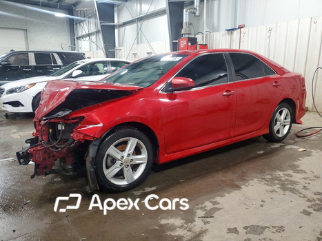Toyota Camry 2012 - Image 1 of 14