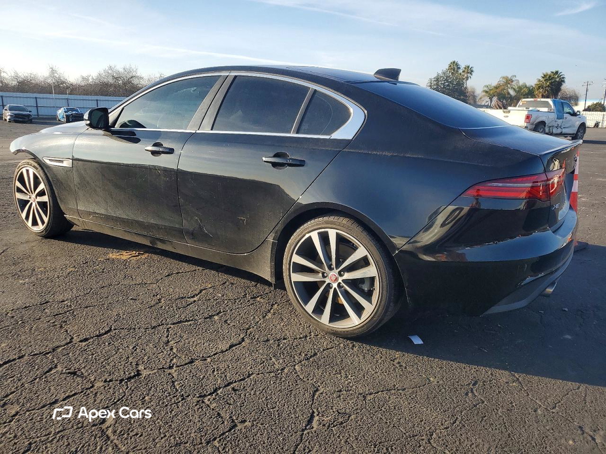 Jaguar XE 2020