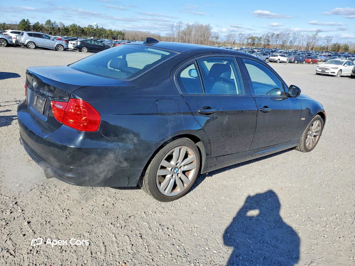 BMW Series 3 2011