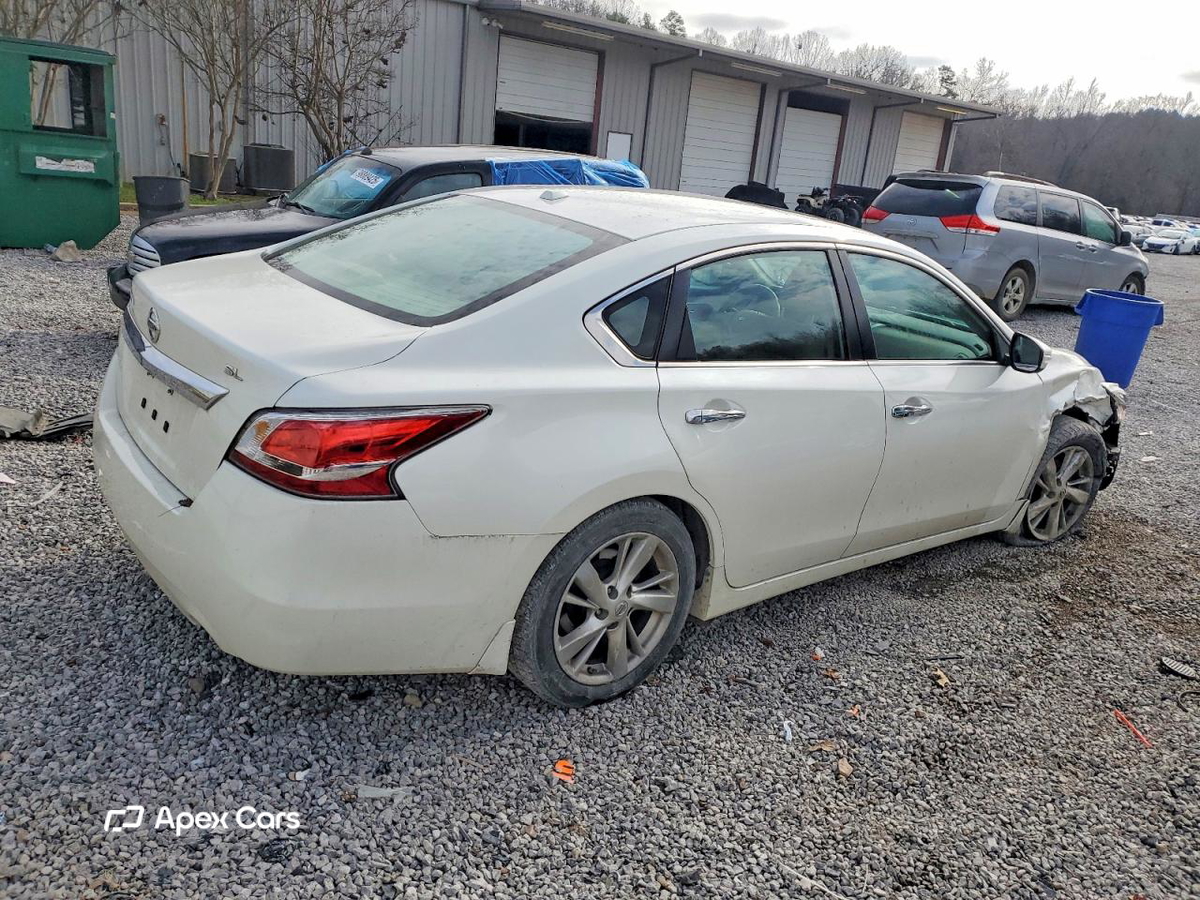 Nissan Altima 2015