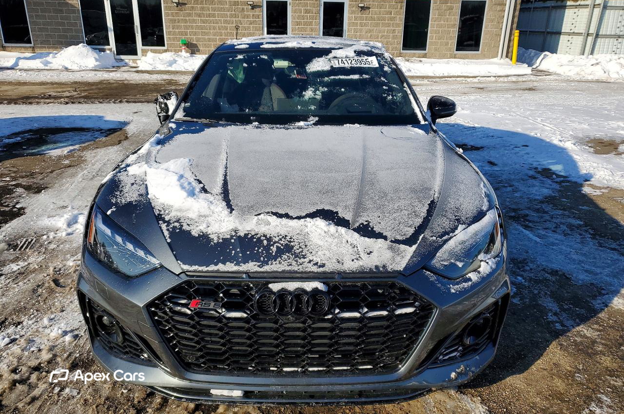Audi RS5 2025