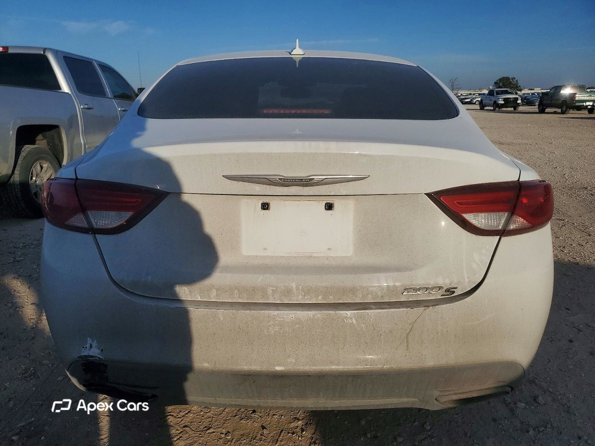 Chrysler 200 2015