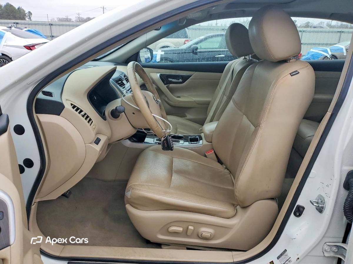 Nissan Altima 2013