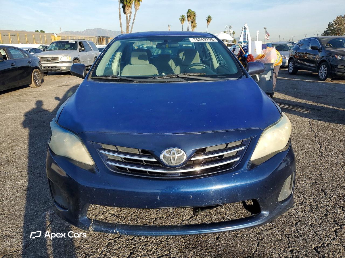 Toyota Corolla 2013