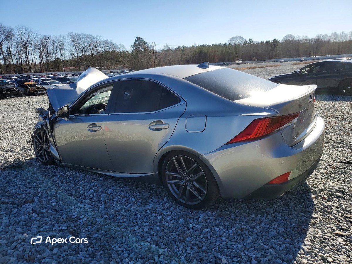 Lexus IS 2018