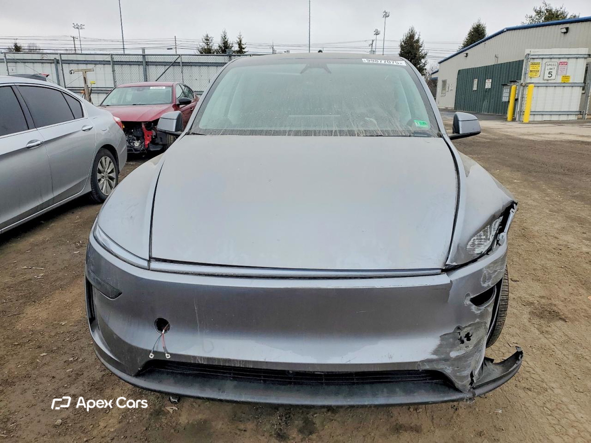 Tesla Model Y 2026