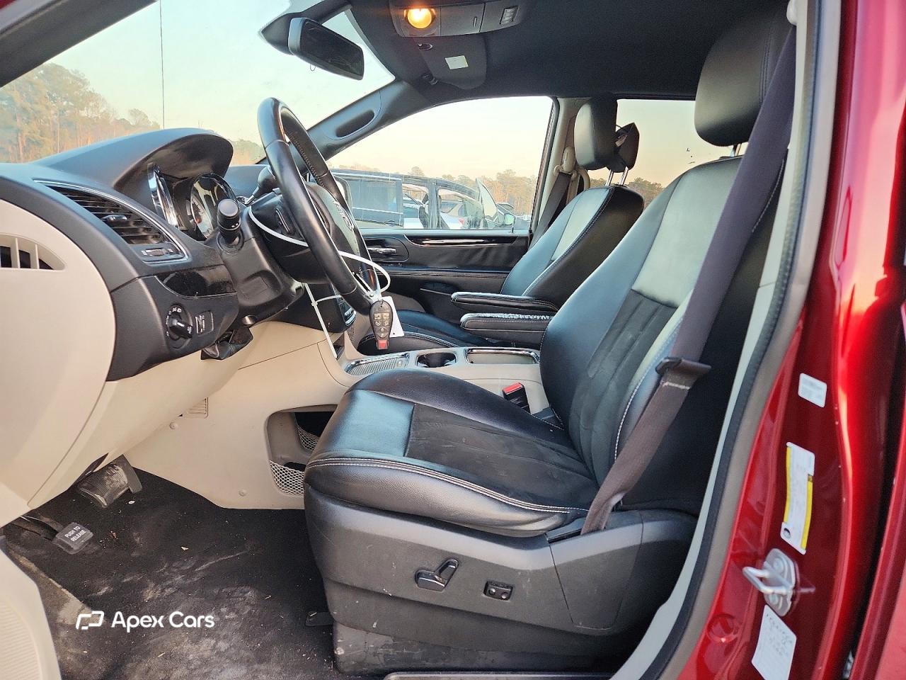 Dodge Caravan 2019