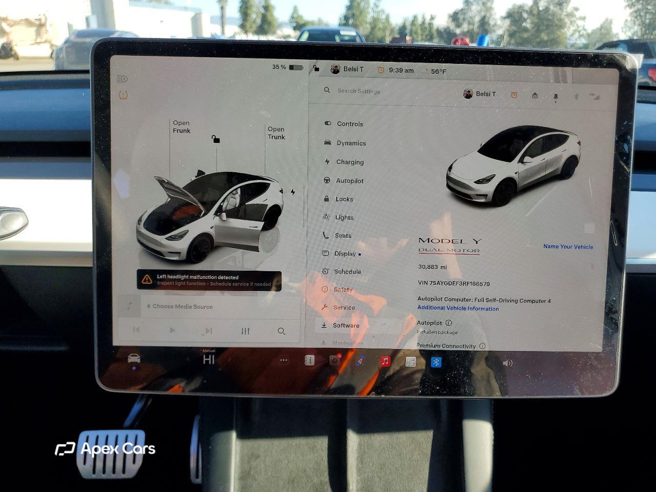 Tesla Model Y 2024