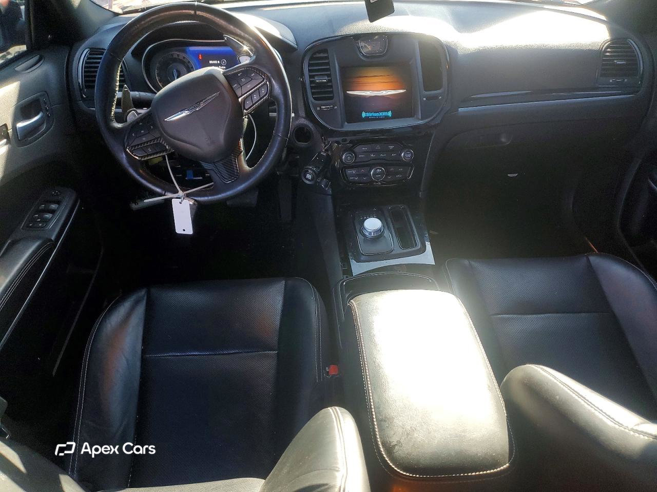 Chrysler 300 2021