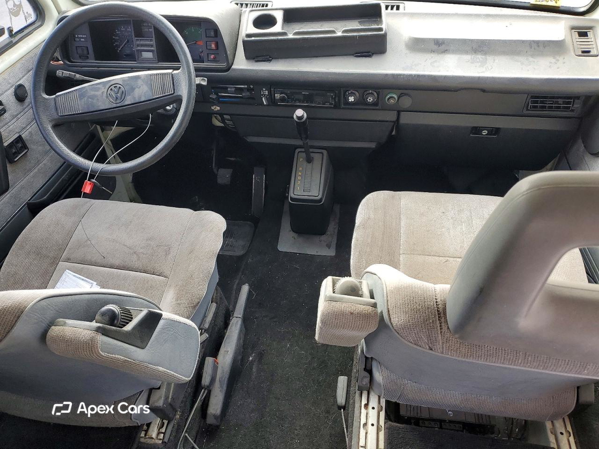 Volkswagen  1990