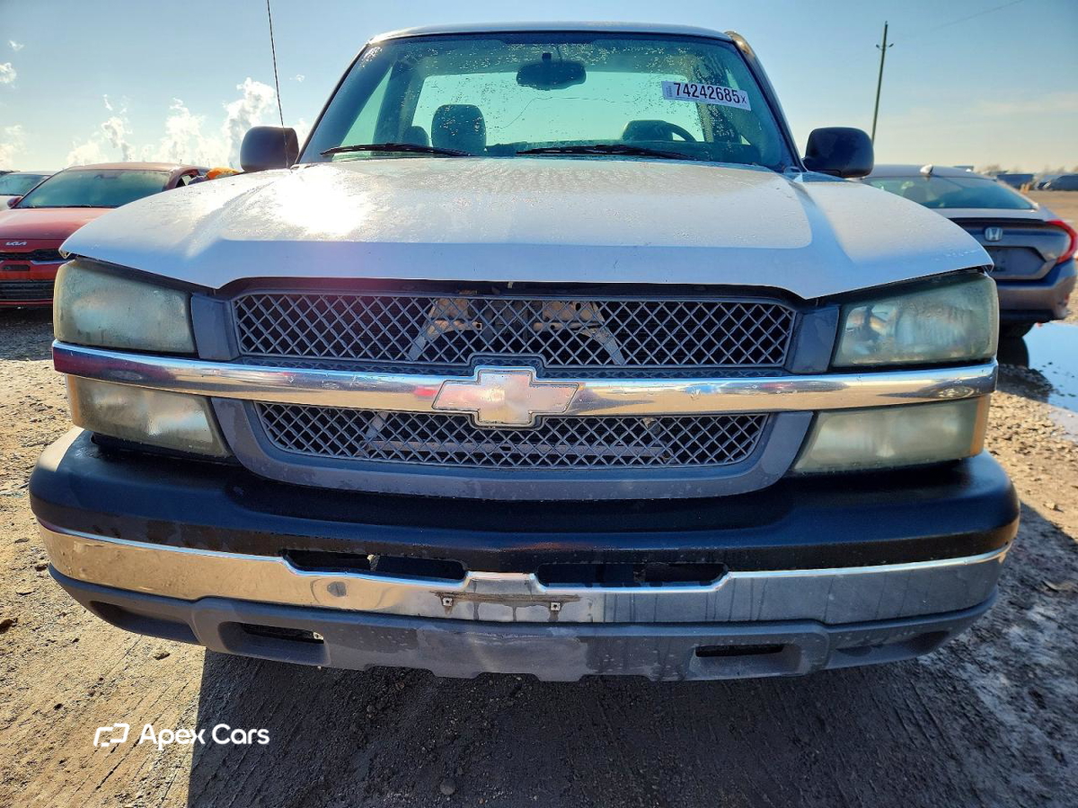 Chevrolet Silverado 2004