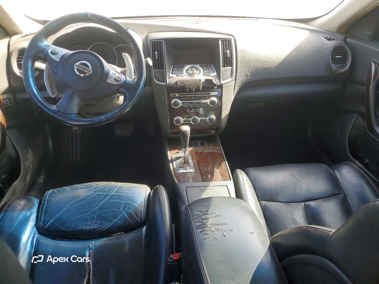 Nissan Maxima 2010