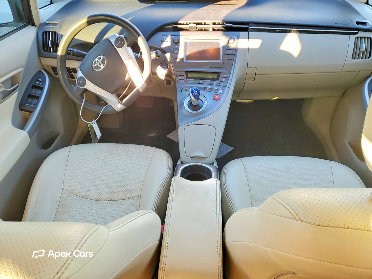 Toyota Prius 2012