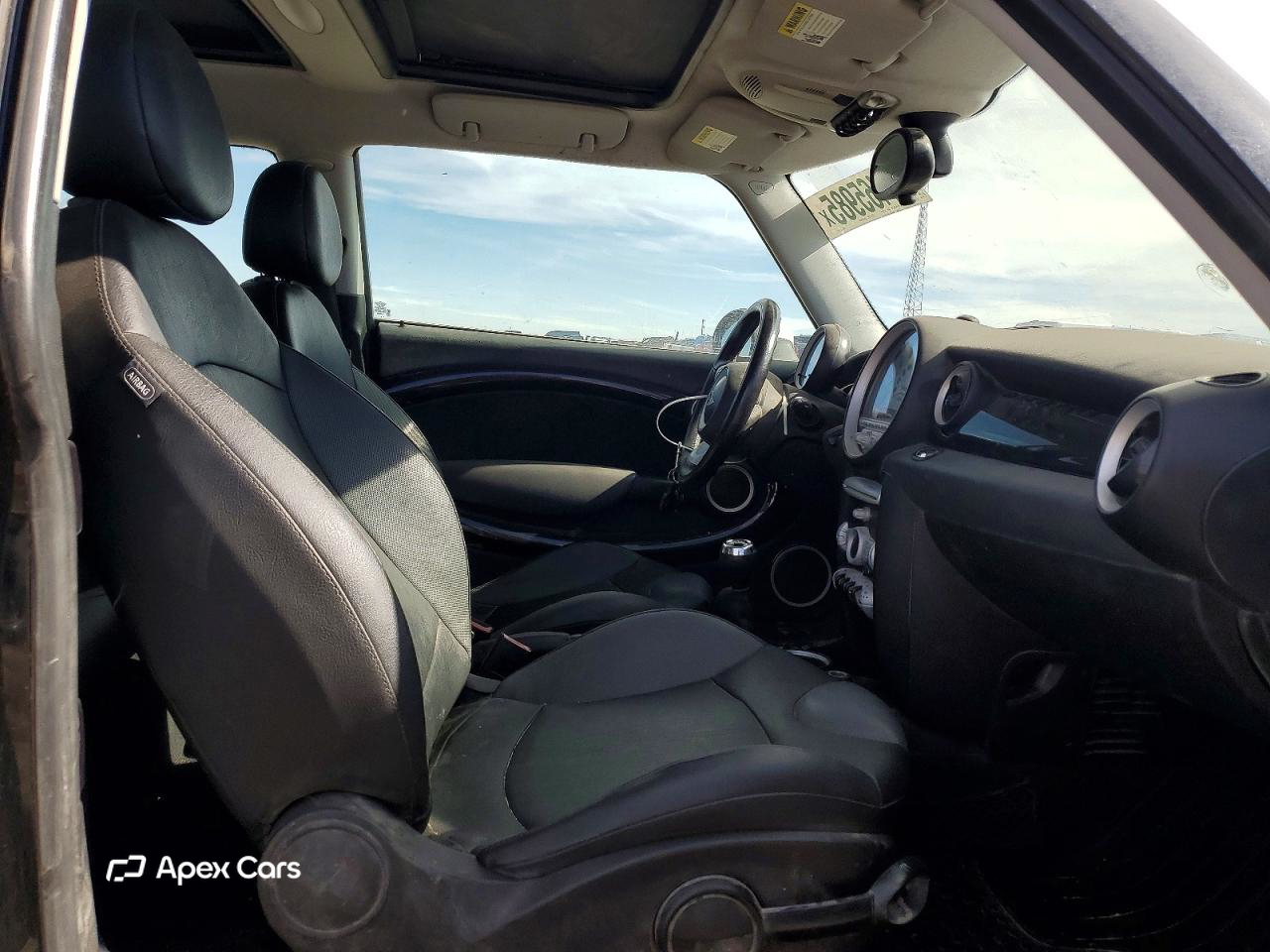 MINI Cooper 2010
