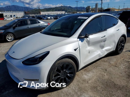 Tesla Model Y 2023 - Zdjęcie 1 z 14