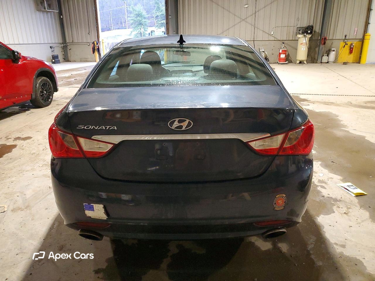 Hyundai Sonata 2011