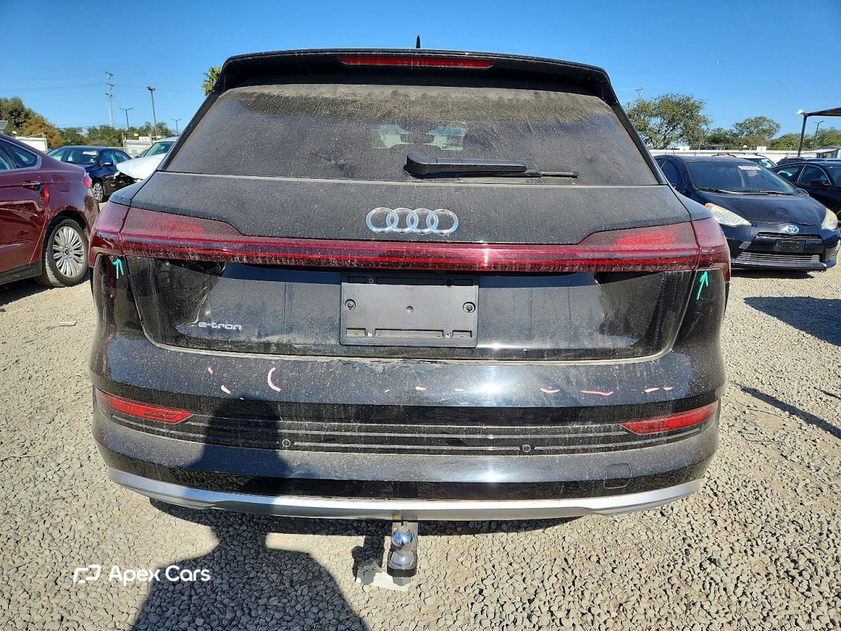 Audi e-tron 2019