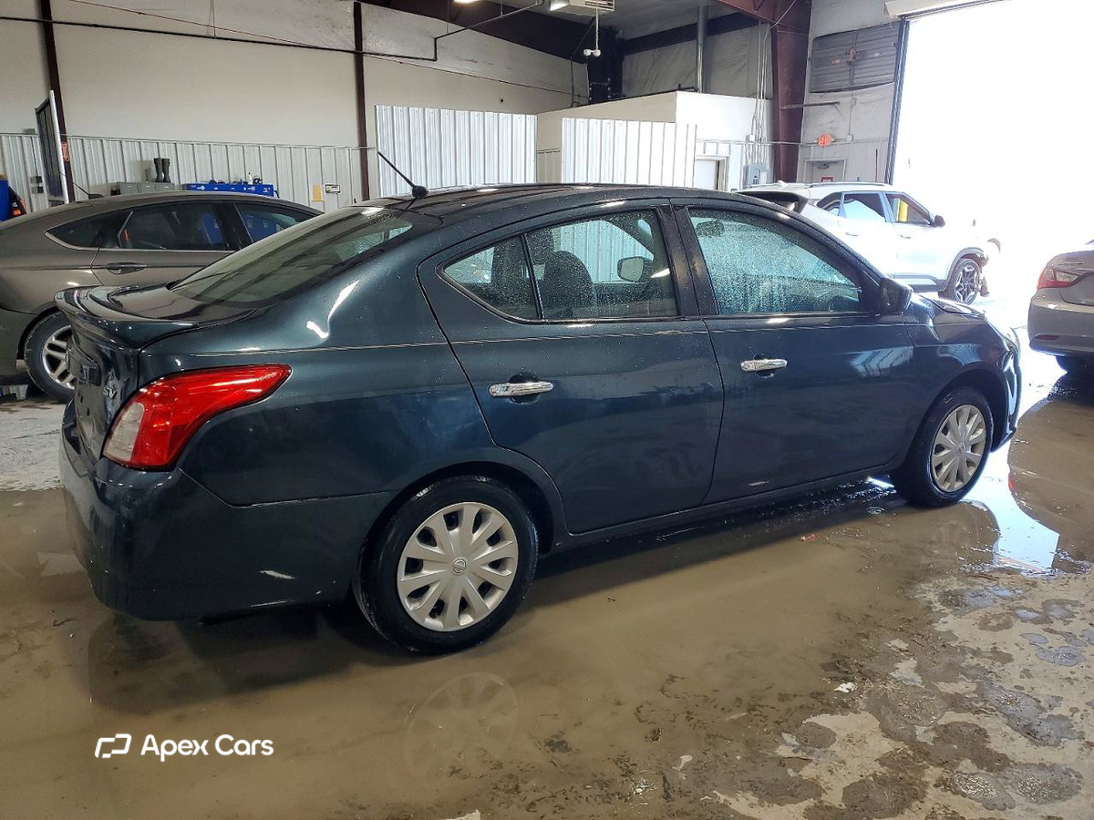 Nissan Versa 2017