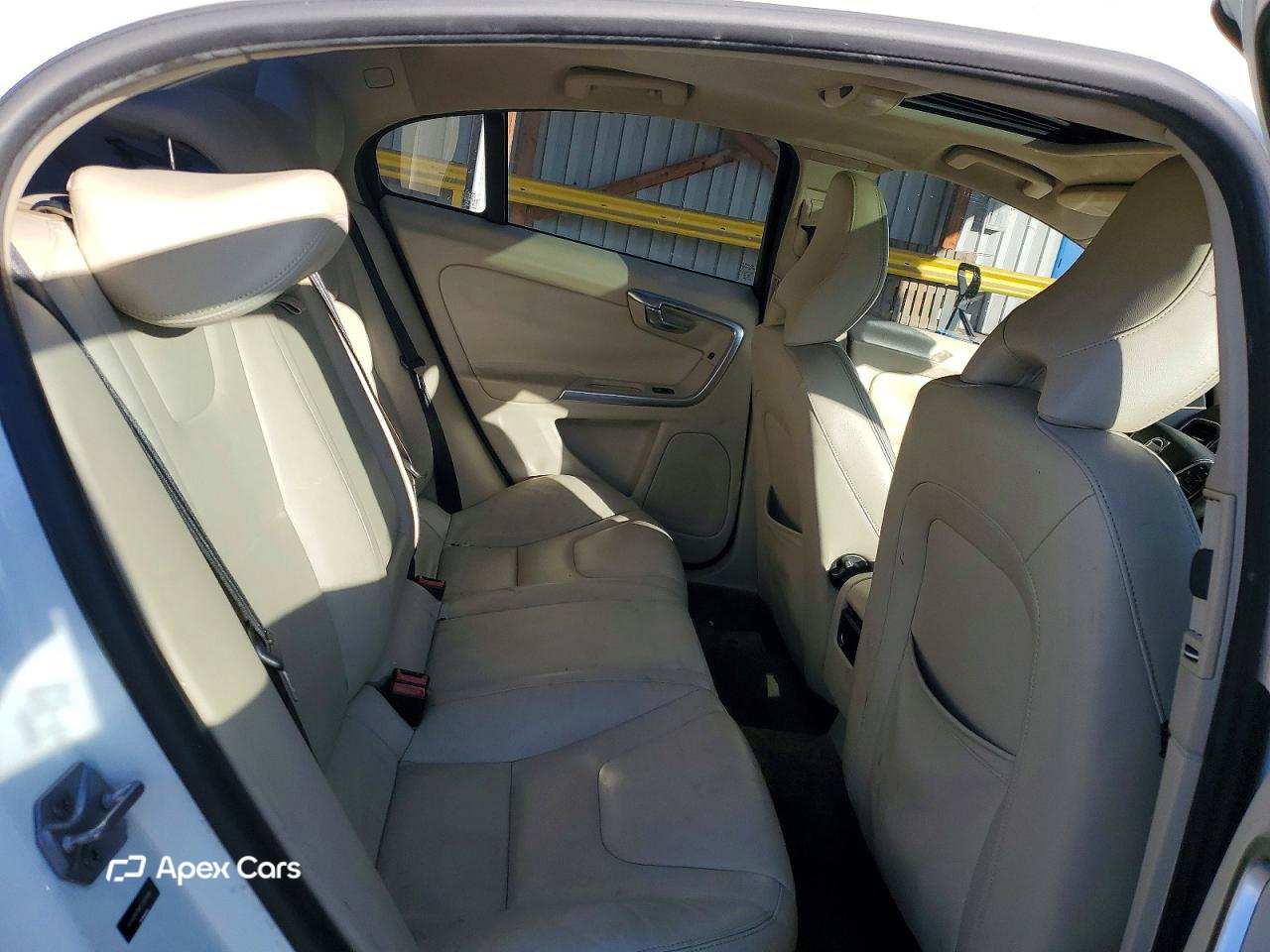 Volvo S60 2015