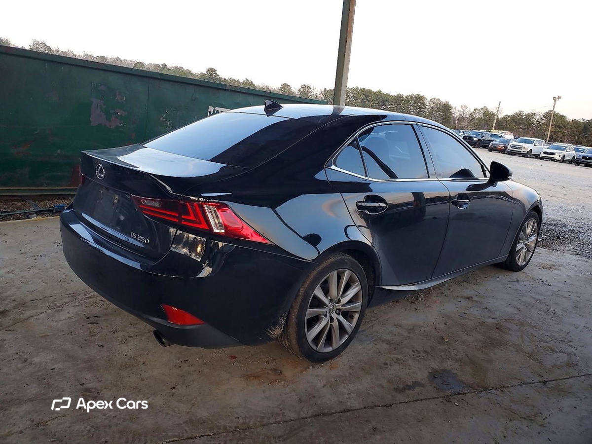 Lexus IS 2015