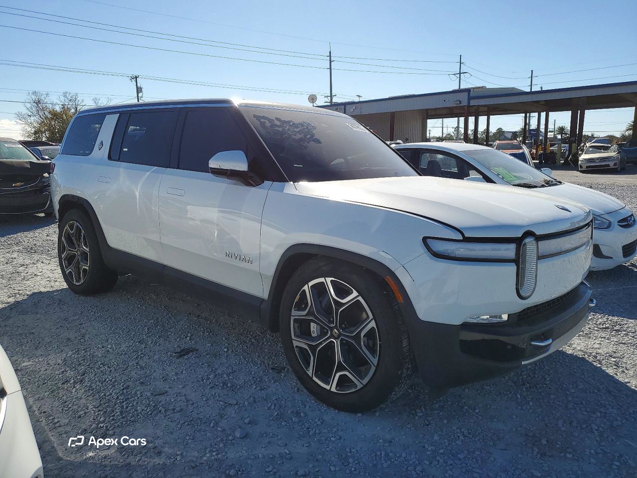 Rivian R1S 2023