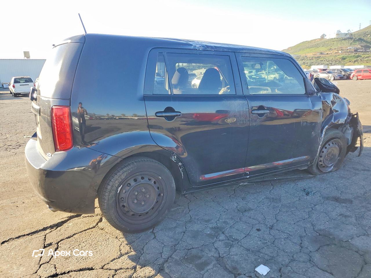 Scion xB 2009
