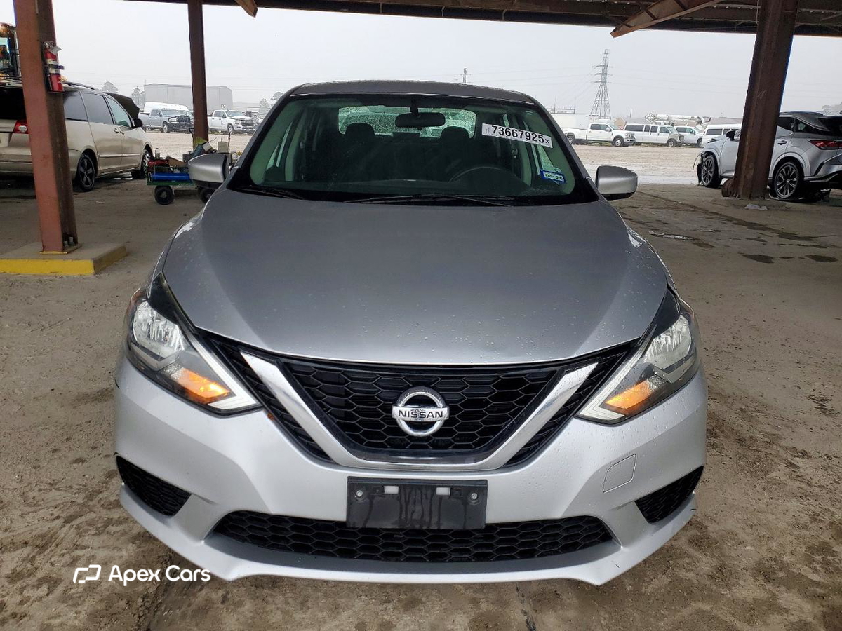 Nissan Sentra 2016