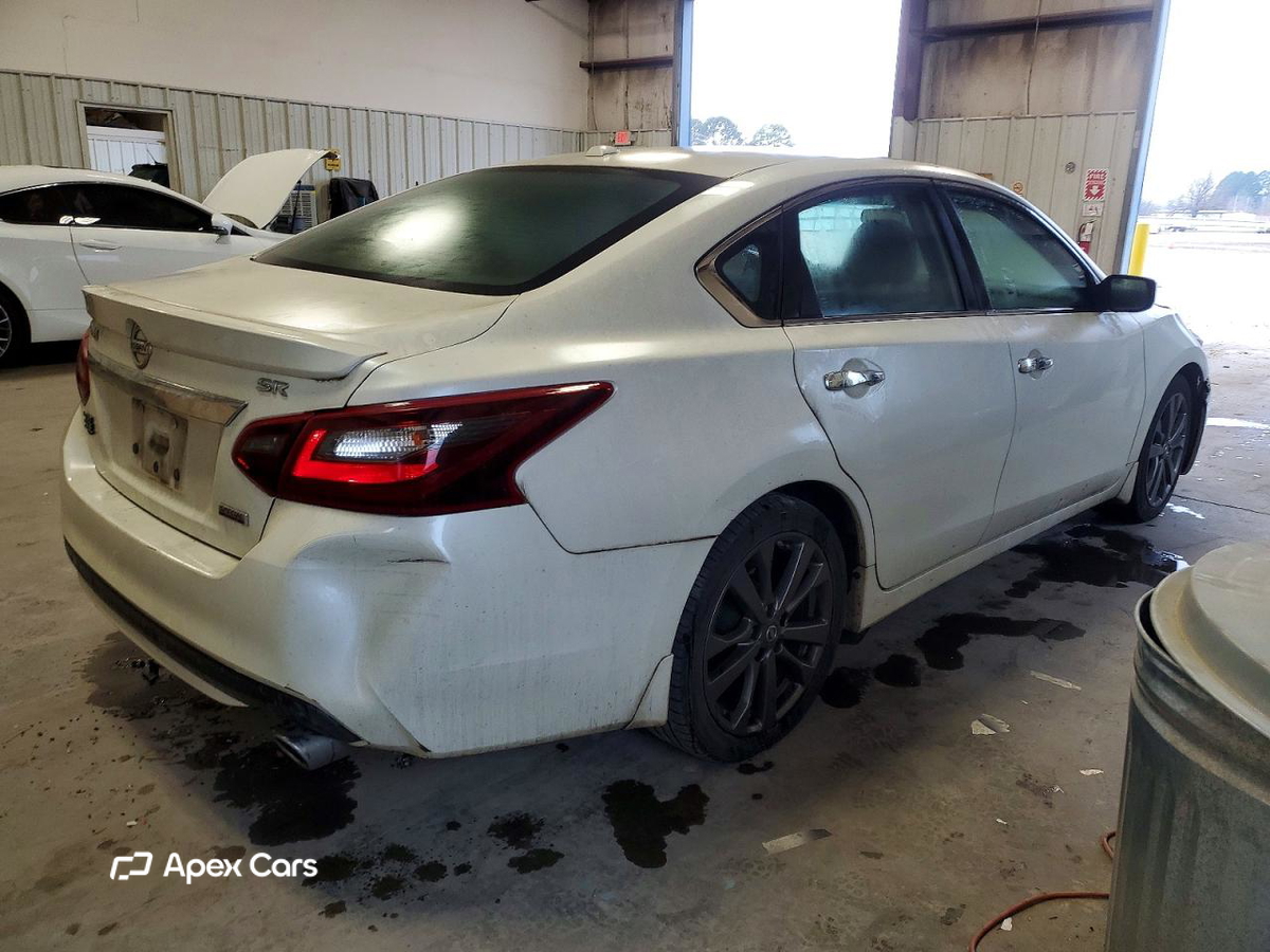 Nissan Altima 2018