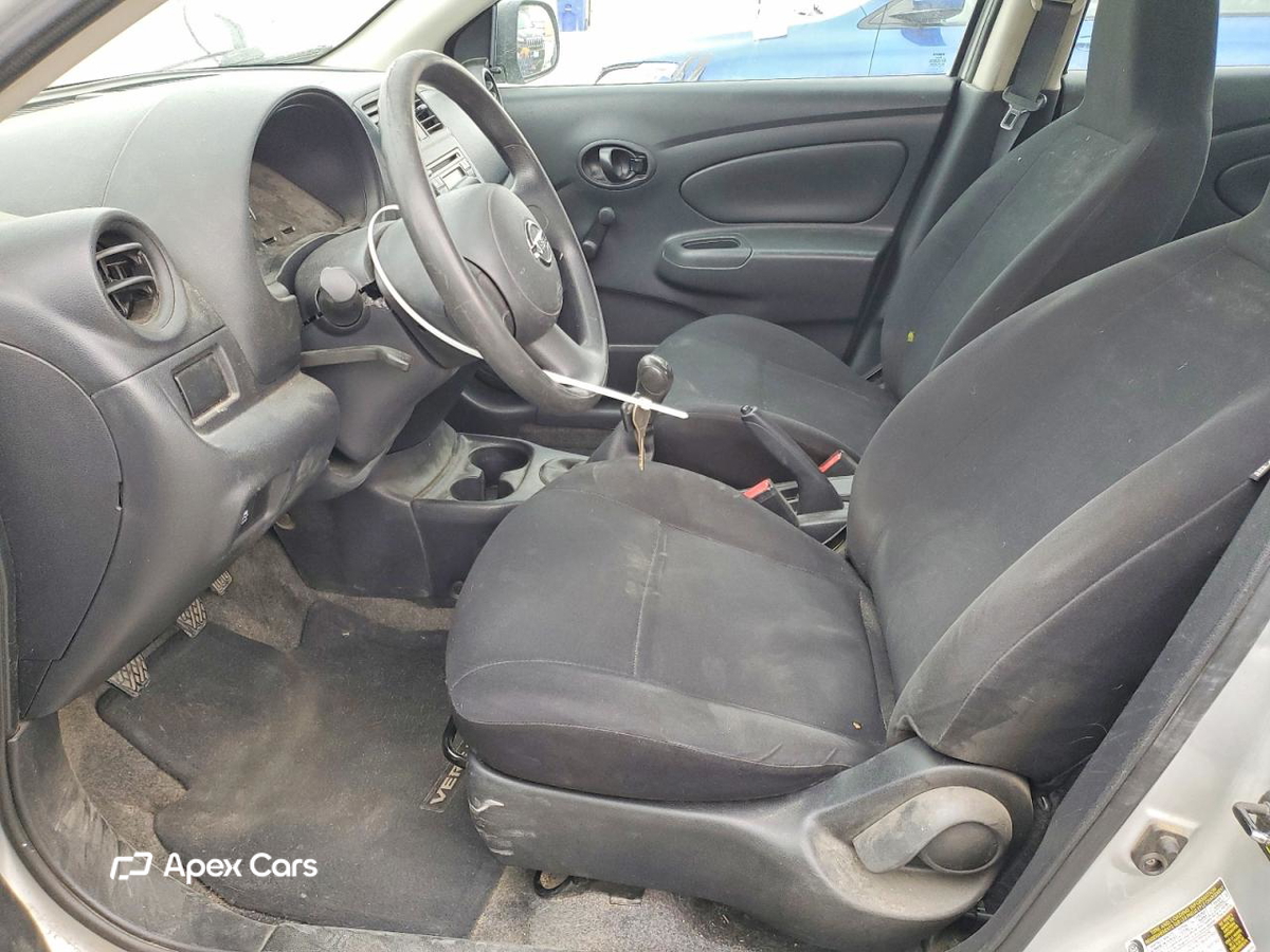 Nissan Versa 2014