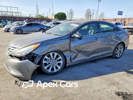 Hyundai Sonata 2013 - Image 1 of 13