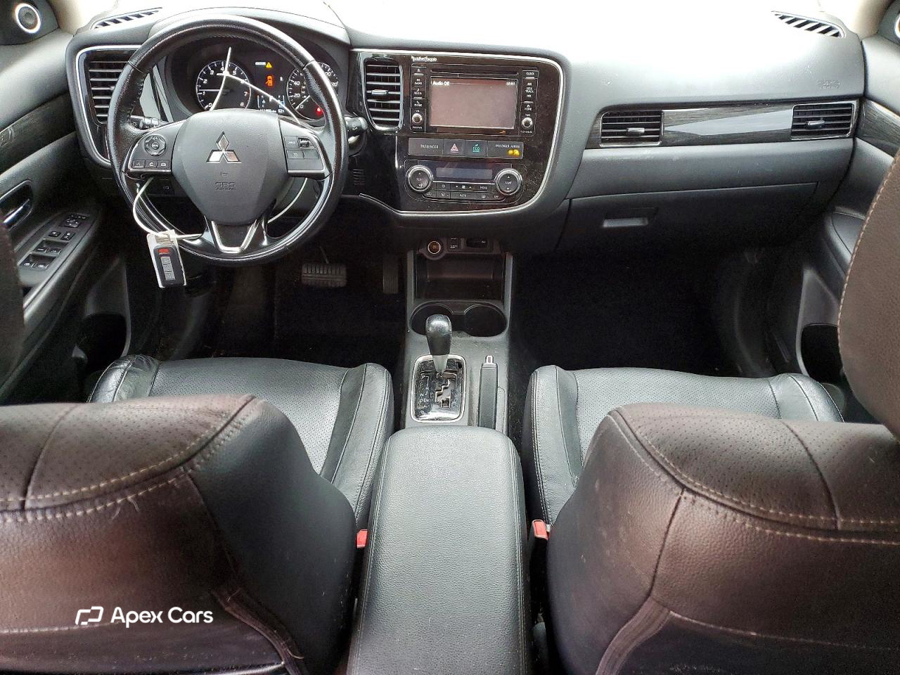 Mitsubishi Outlander 2016