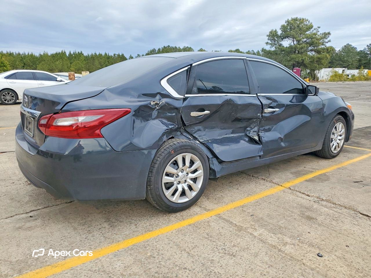 Nissan Altima 2018