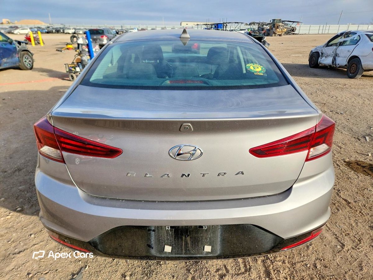 Hyundai Elantra 2020