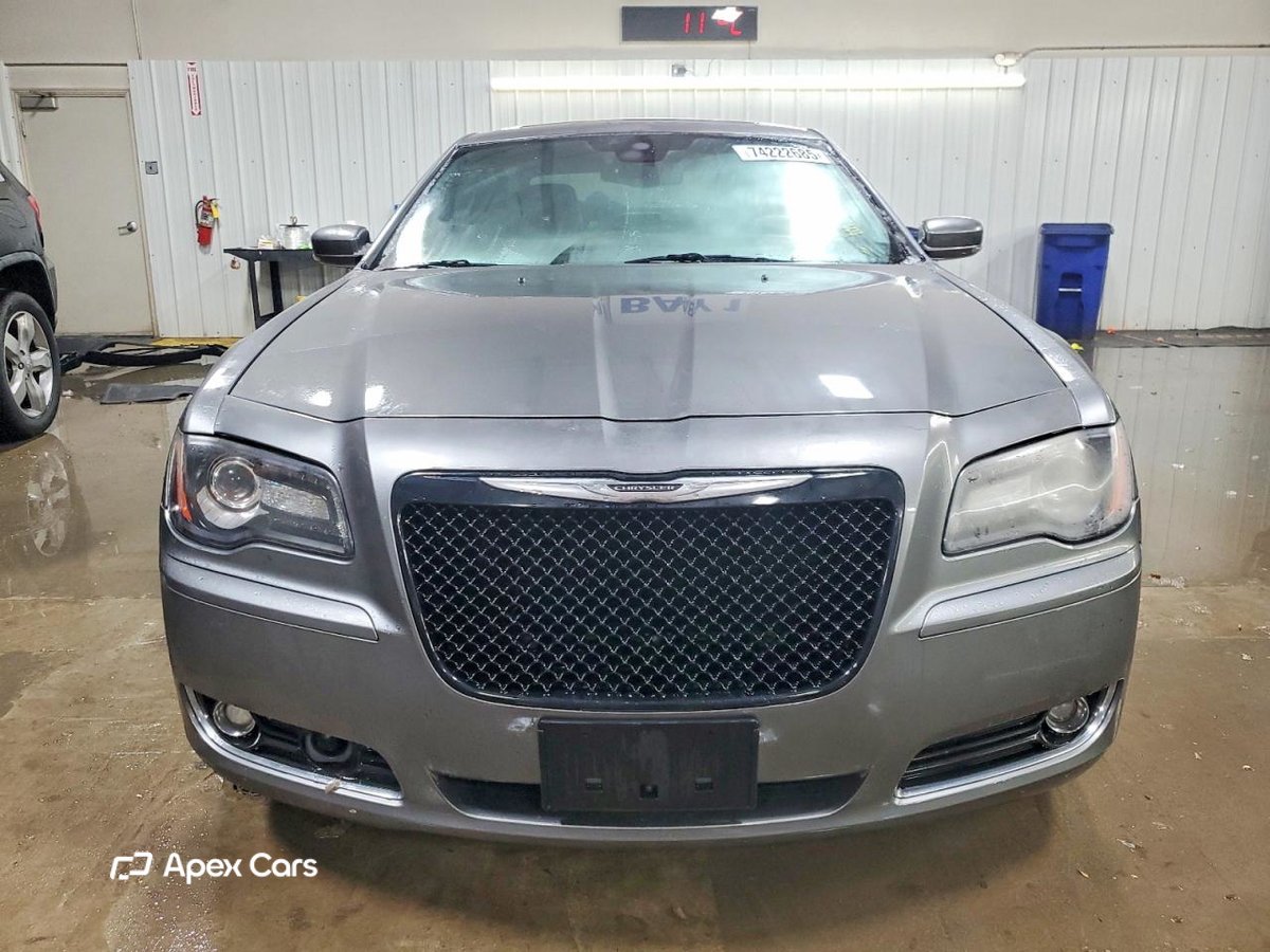 Chrysler 300 2012