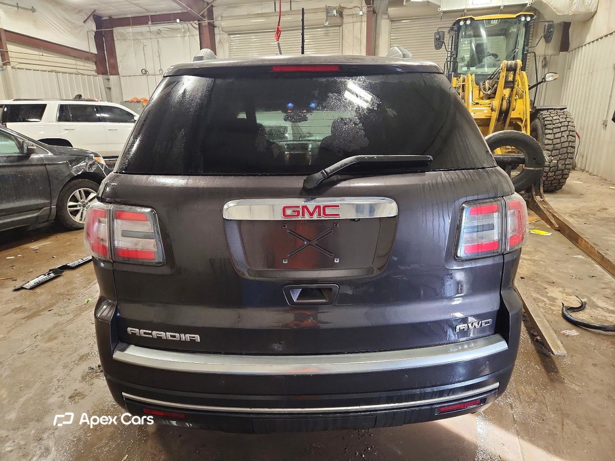 GMC Acadia 2013