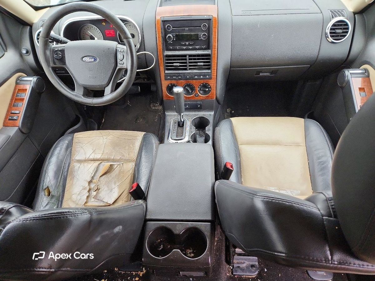 Ford Explorer 2010