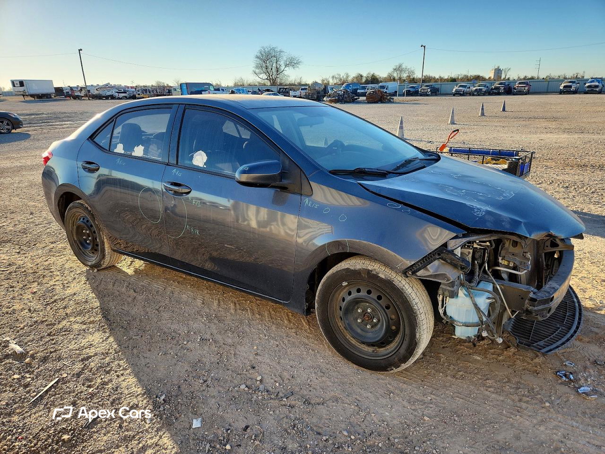 Toyota Corolla 2015