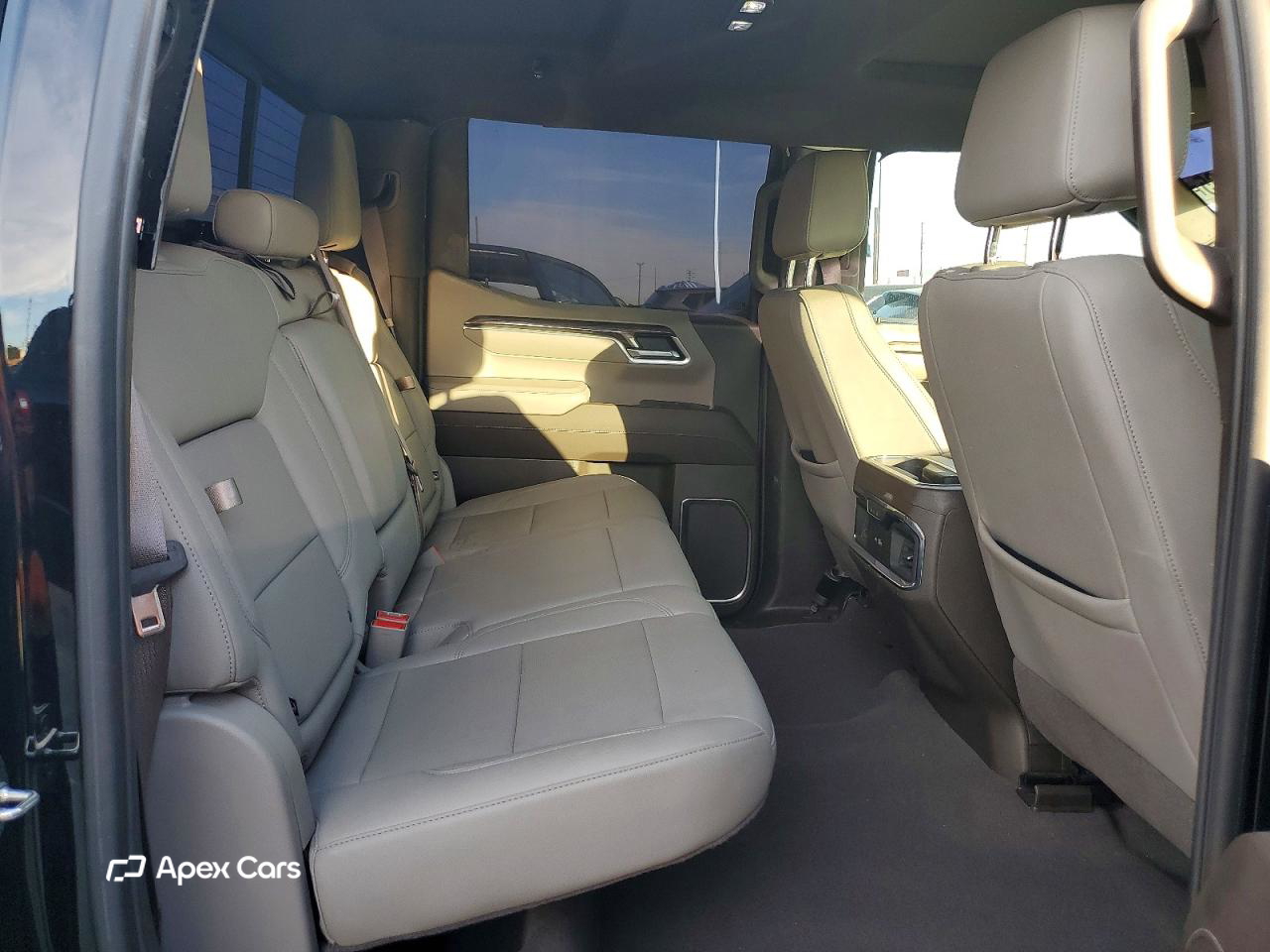 Chevrolet Silverado 2023