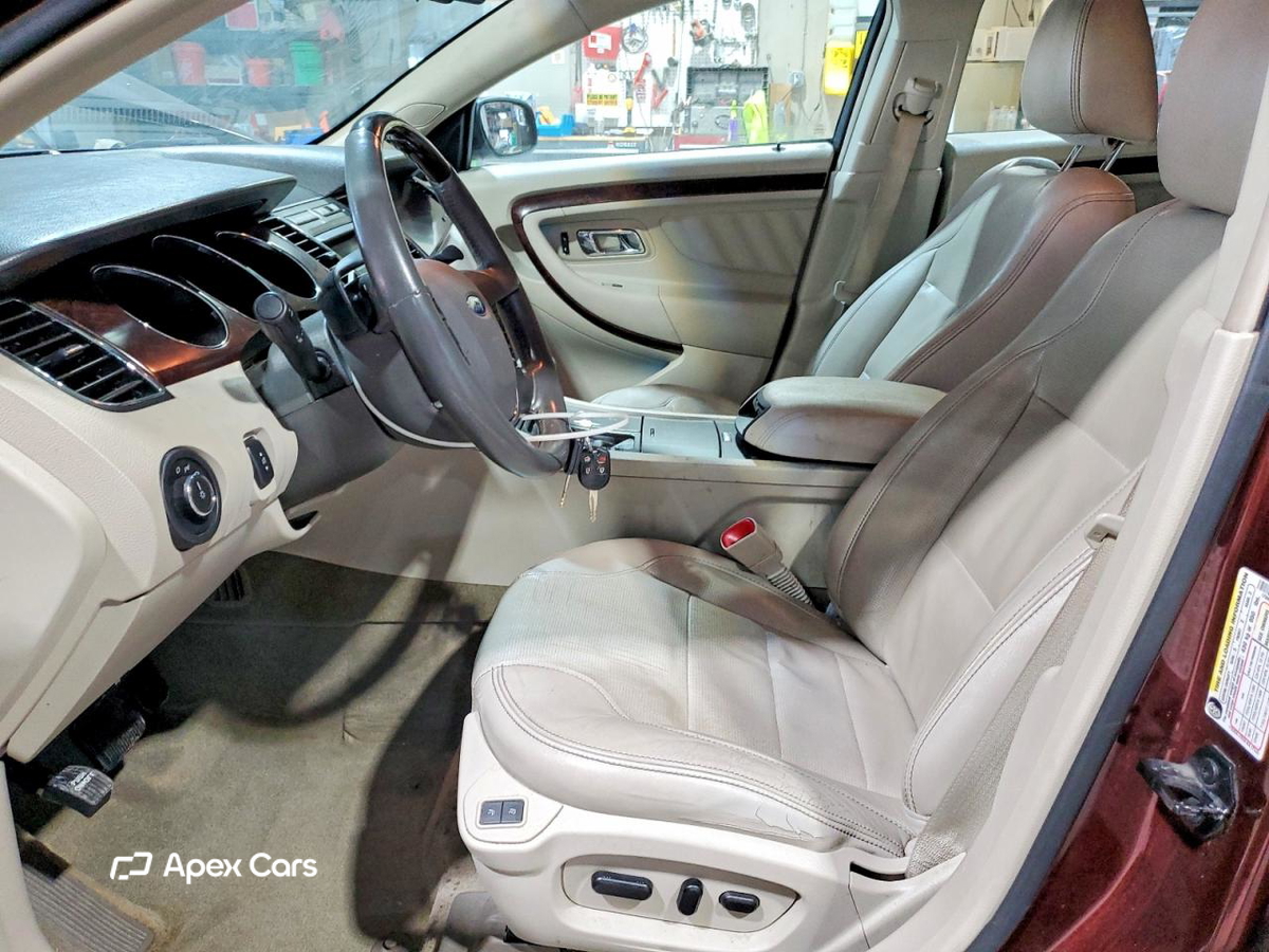 Ford Taurus 2012
