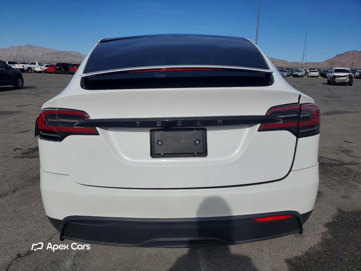 Tesla Model X 2025