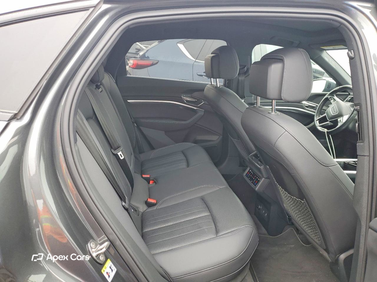 Audi Q8 2024