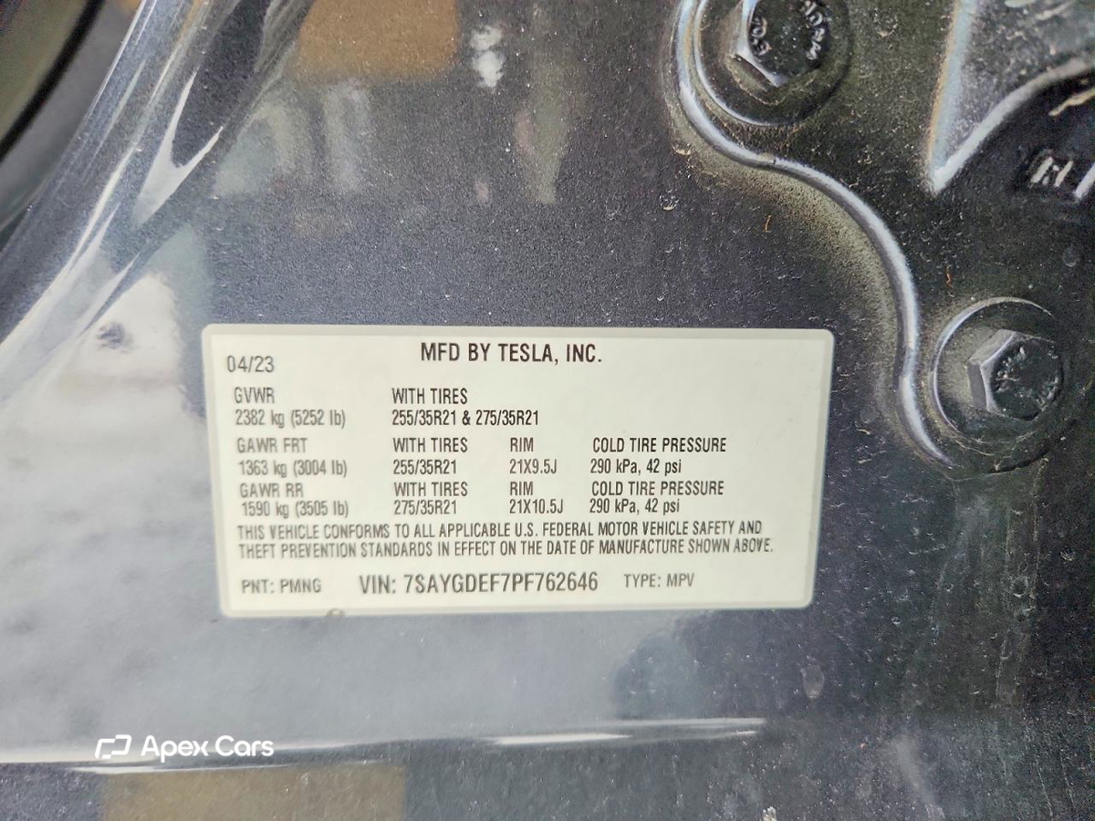 Tesla Model Y 2023