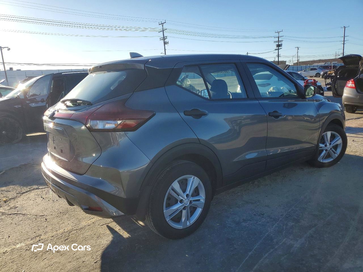 Nissan Kicks 2025