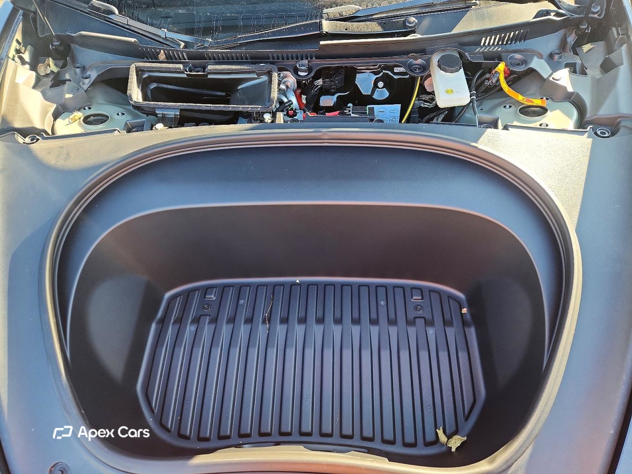 Tesla Model 3 2025