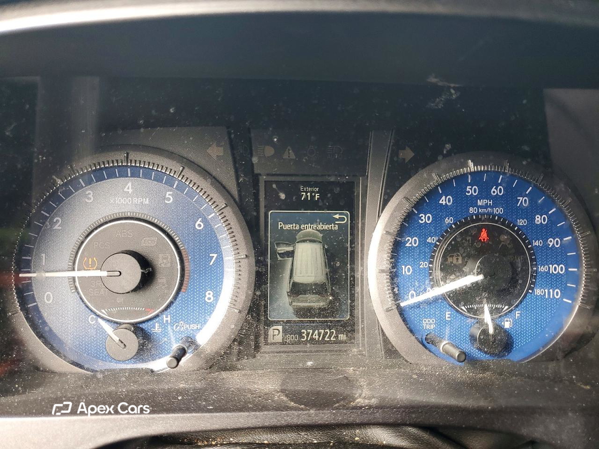 Toyota Sienna 2016