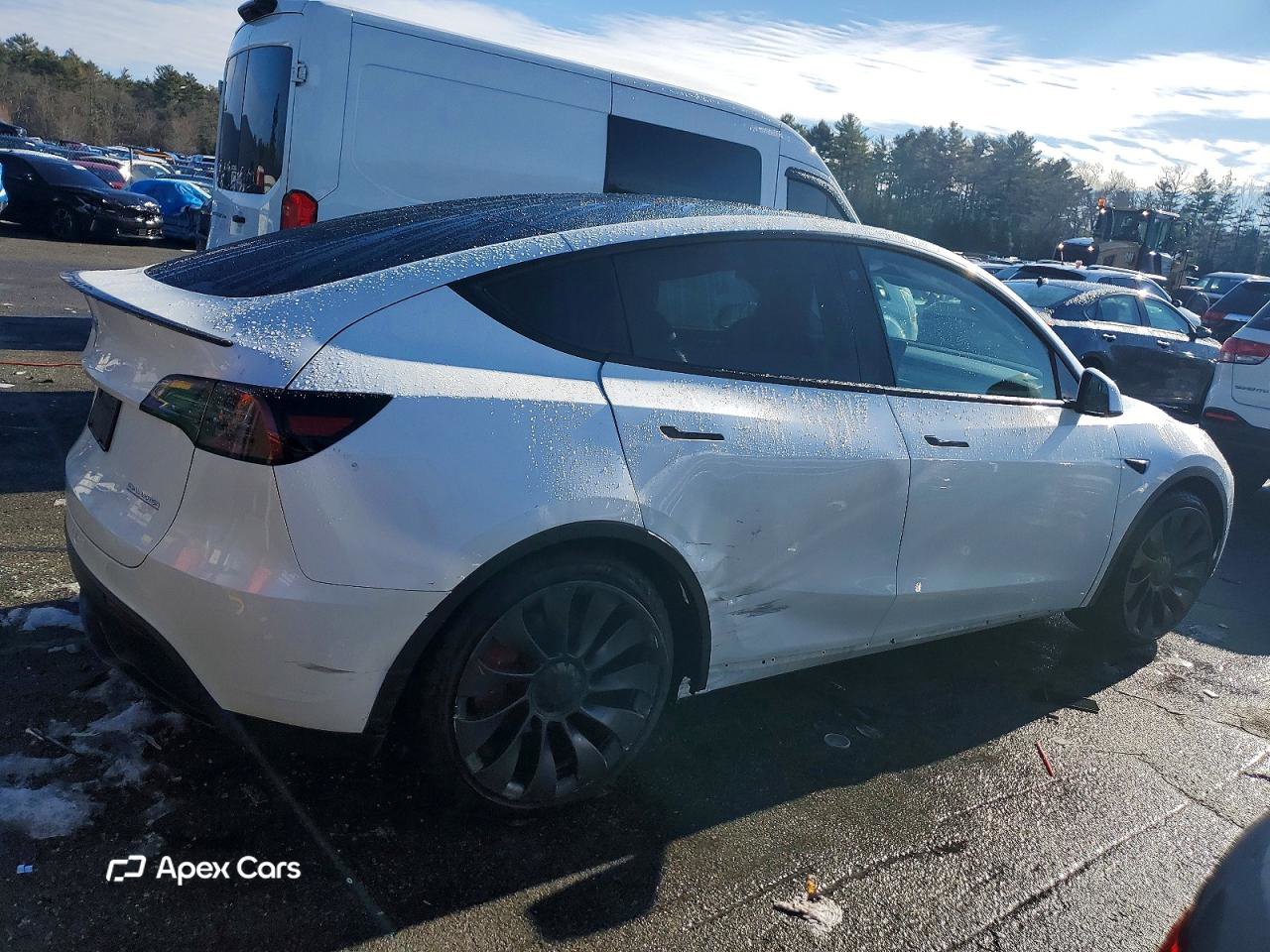 Tesla Model Y 2023