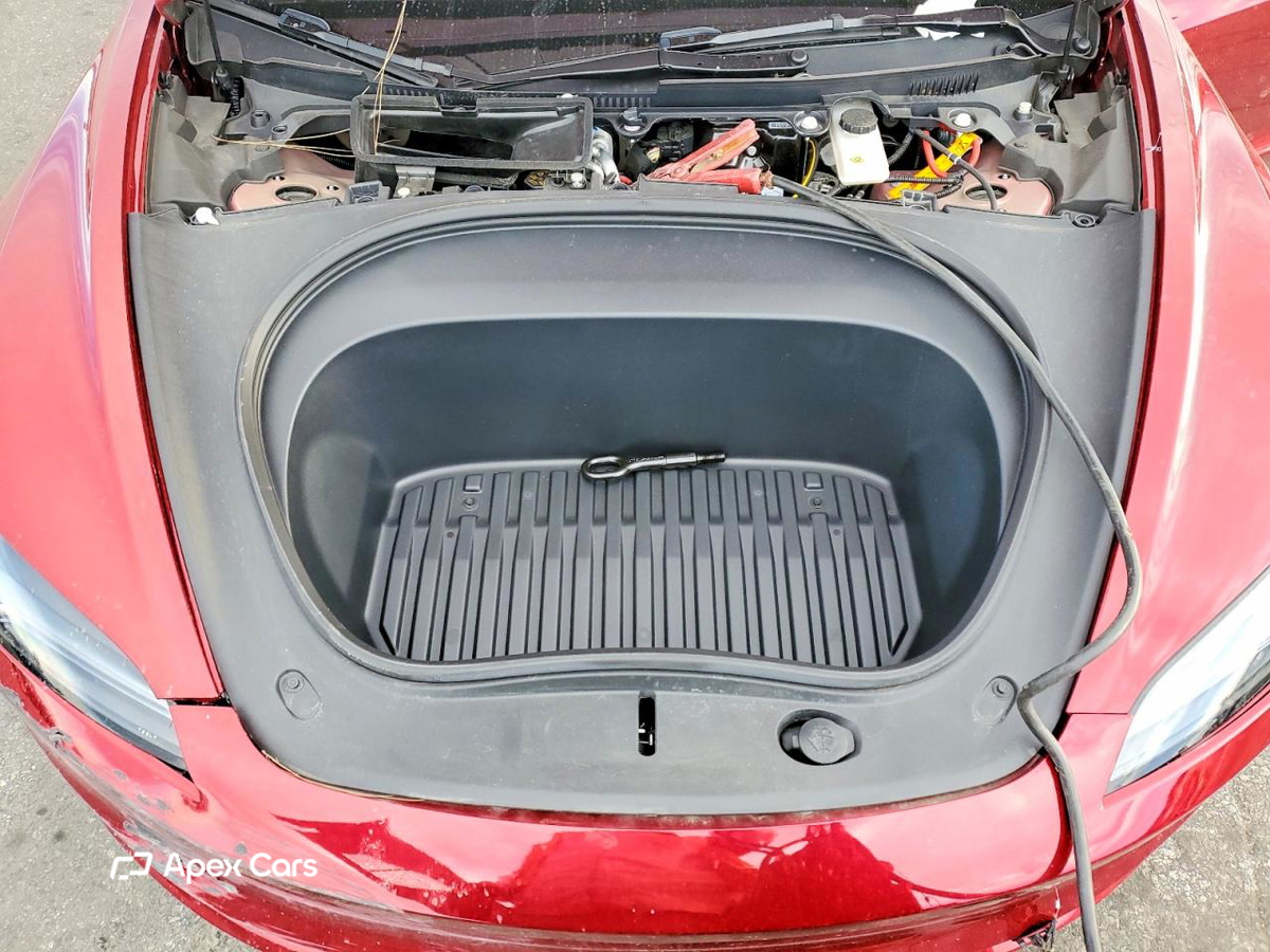 Tesla Model 3 2025