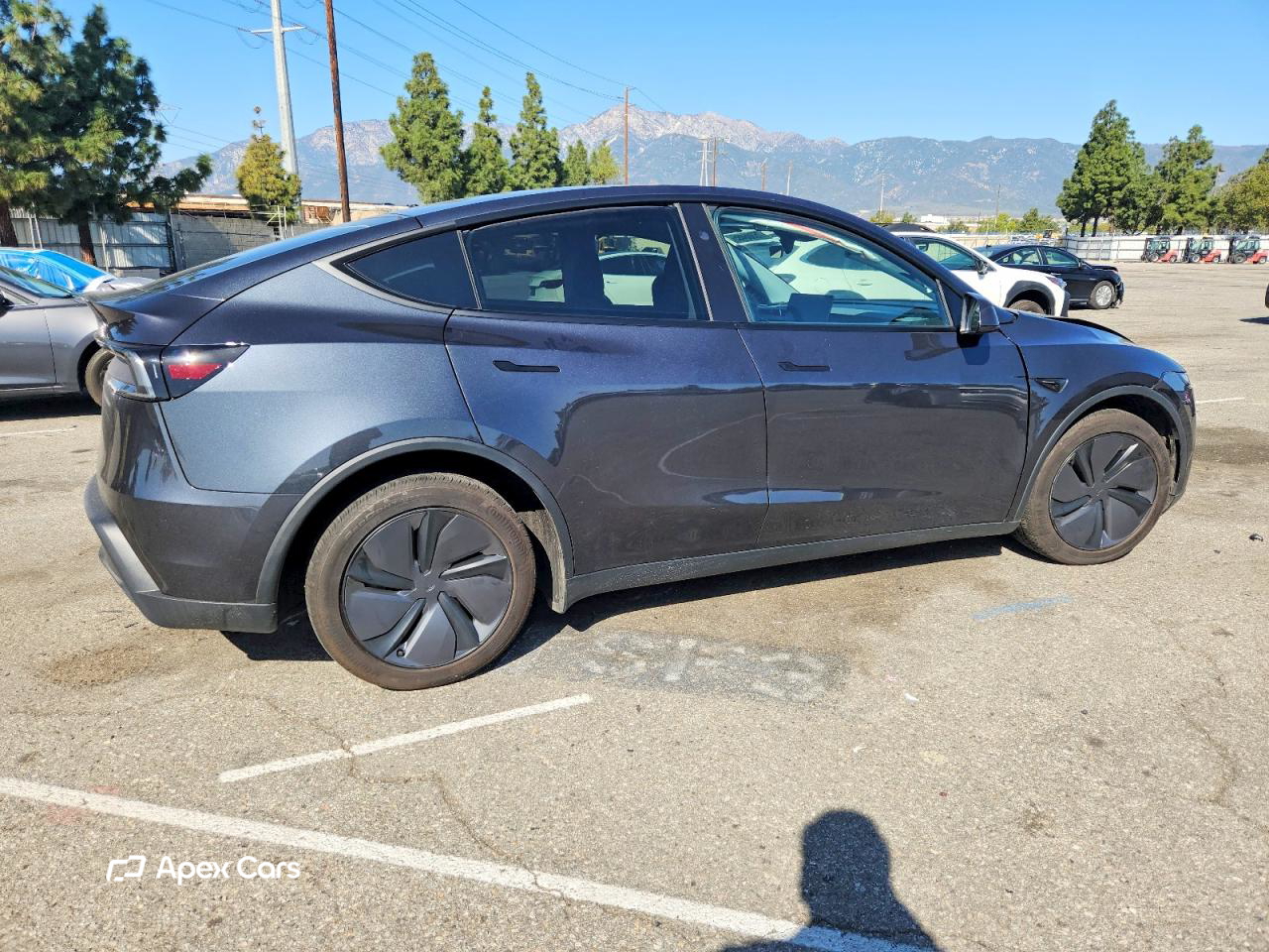 Tesla Model Y 2026