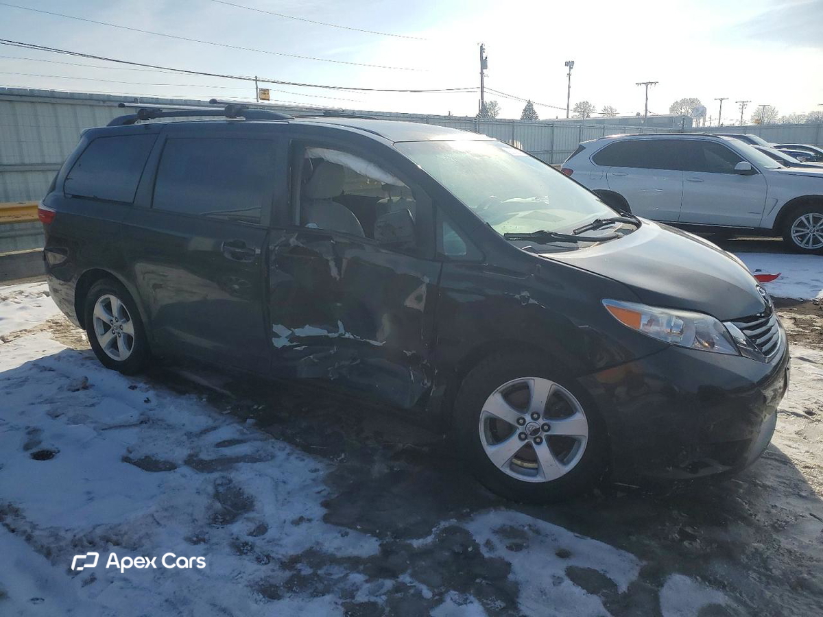 Toyota Sienna 2015